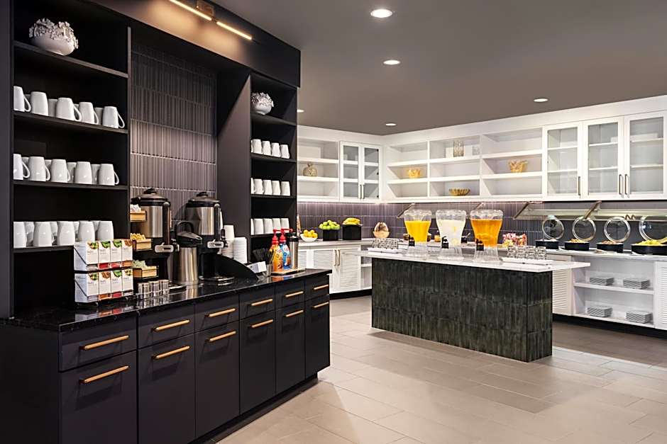 Hyatt Place Charlotte Downtown