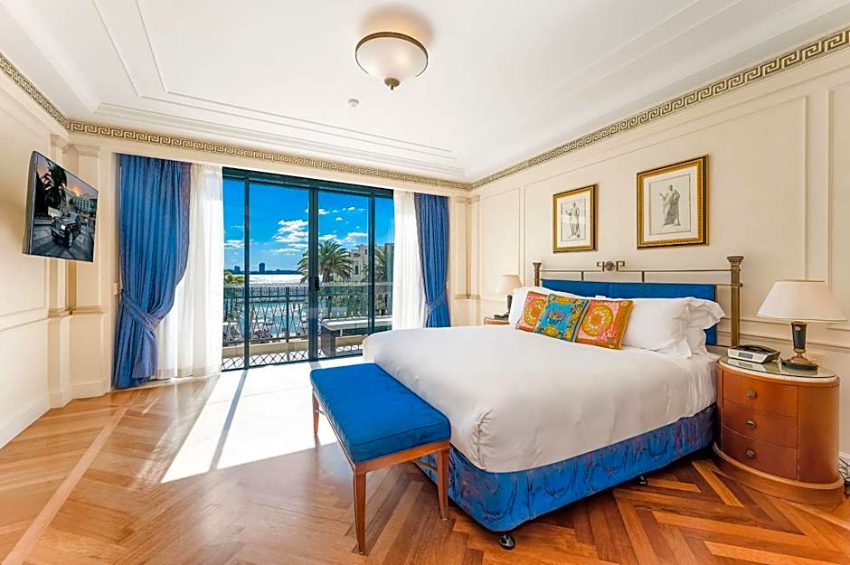 Photo 1 of 8 of Lagoon Suite