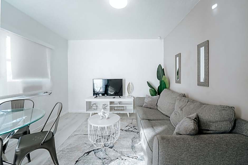 PRAIA Hotel Hollywood