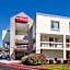 Econo Lodge Inn & Suites