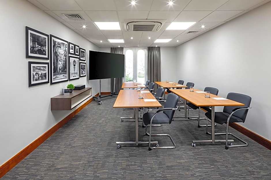Holiday Inn Gloucester / Cheltenham By IHG