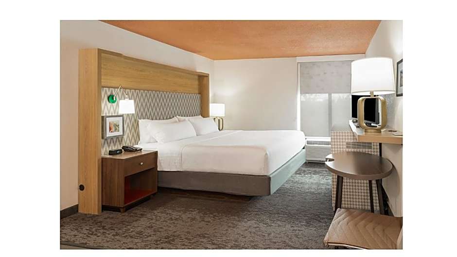 Holiday Inn Roanoke - Valley View By IHG