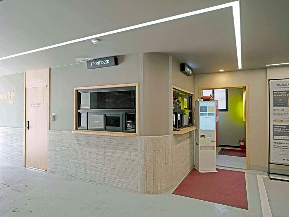 창원 호텔 레오 팔용점