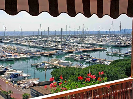 Hotel Ancora Riviera