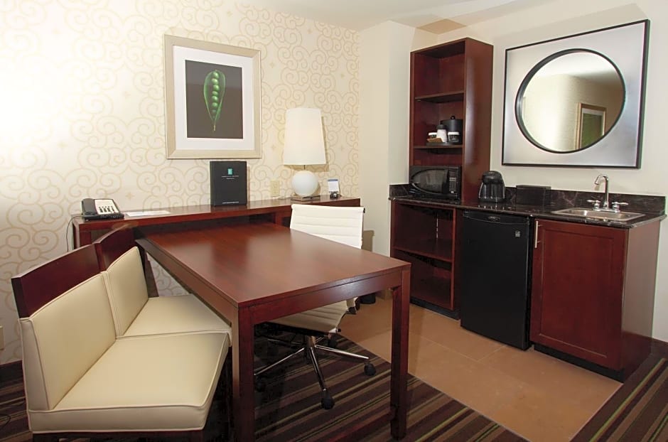 Embassy Suites Savannah Airport
