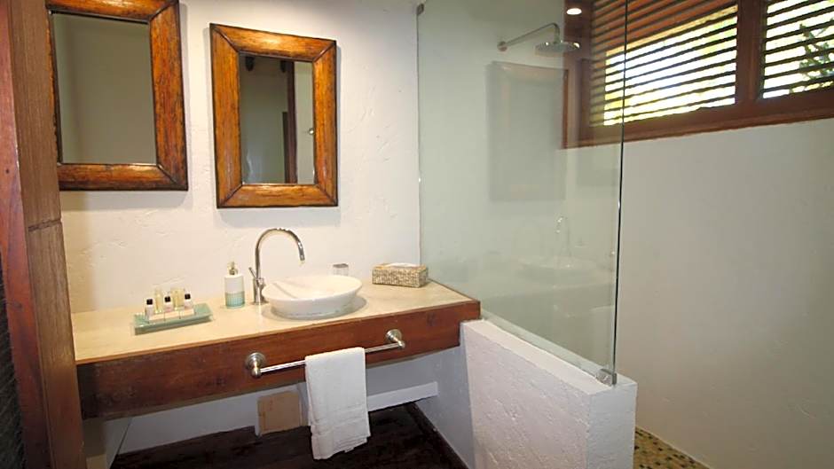 Hotel Acantilado de La Tierra by On vacation