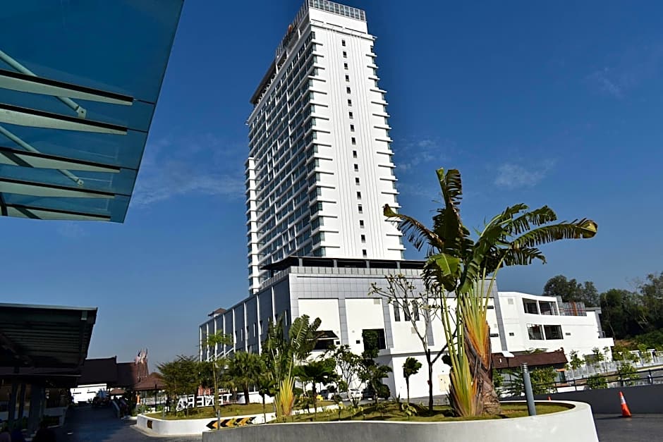 Tenera Hotel & Suites