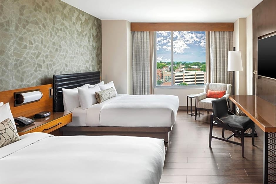 Lancaster Marriott At Penn Square
