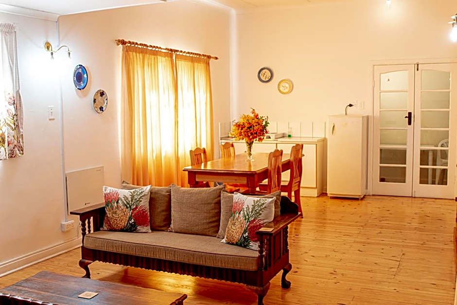 4 Rothman Street B&B