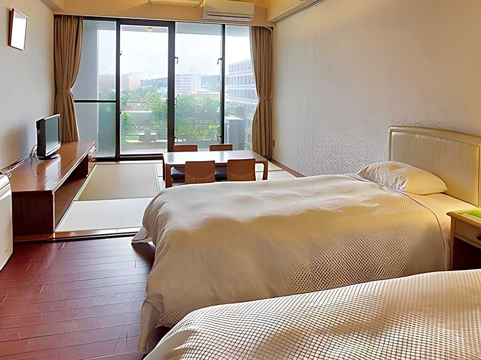 Palace In Moon Beach