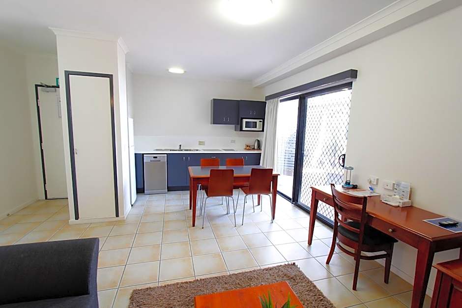 Coffee House Apartment Motel