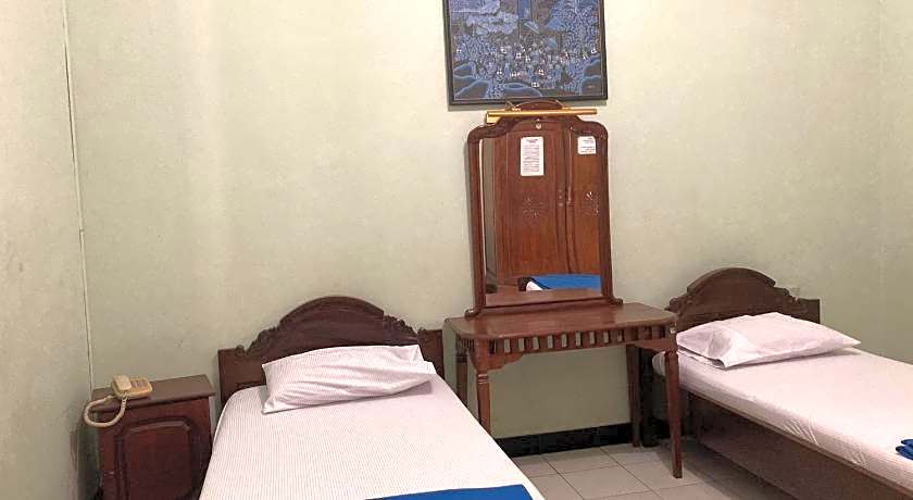 Hotel Garuda Syariah near Alun Alun Banjarnegara