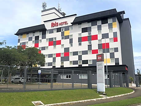 Ibis Criciuma