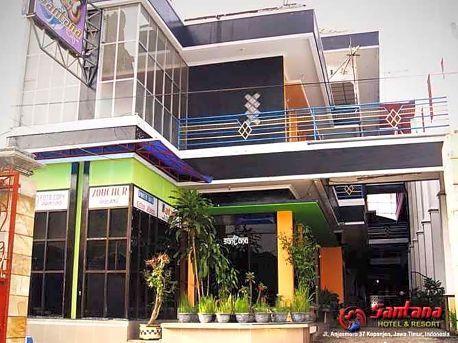 Hotel Santana Syariah by ZUZU