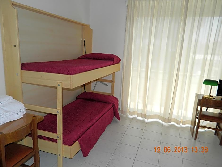 Hotel Rivamare Room only and free coffee room