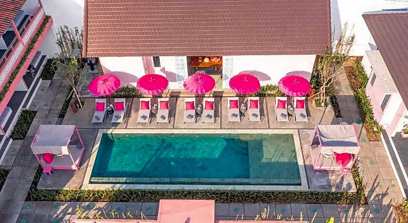 PinkPrivate Balangan - for Cool Adults Only