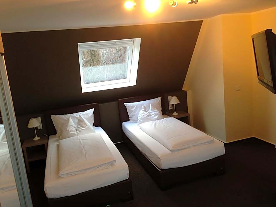 Hotel Destination 21