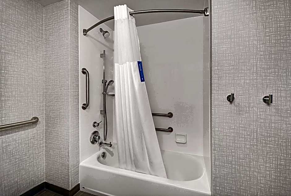 Hampton Inn By Hilton Cave City, KY