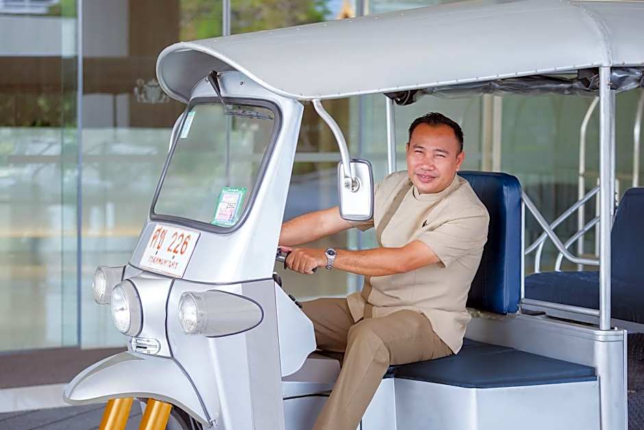 Somerset Harbourview Sri Racha