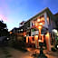 Antonios Pension House