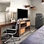 Super 8 by Wyndham Latham/Albany Airport