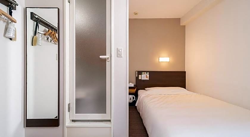 Super Hotel JR Fujiekimae Kinenkan