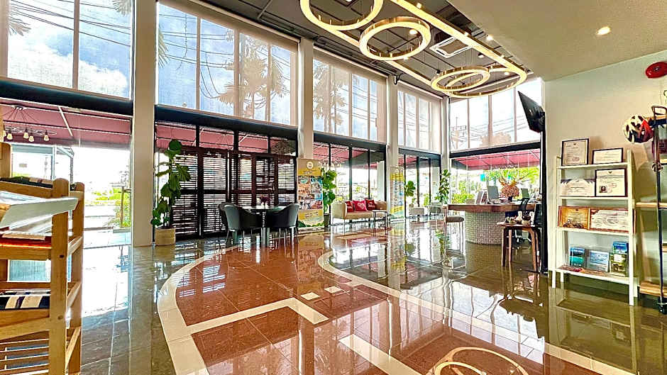 Tour De Phuket Hotel