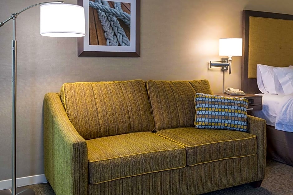 Hampton Inn By Hilton Waterville