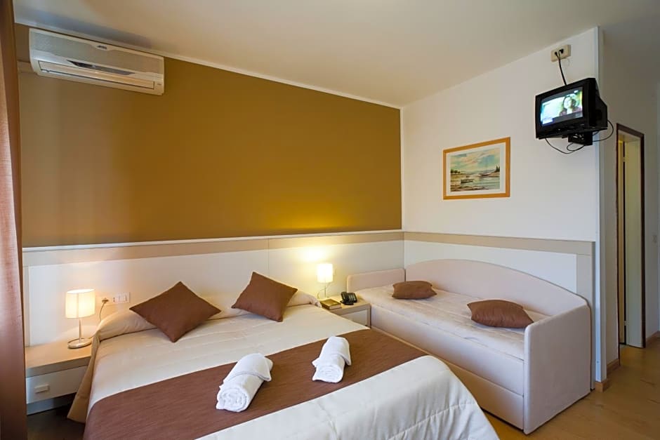 Hotel Canarie