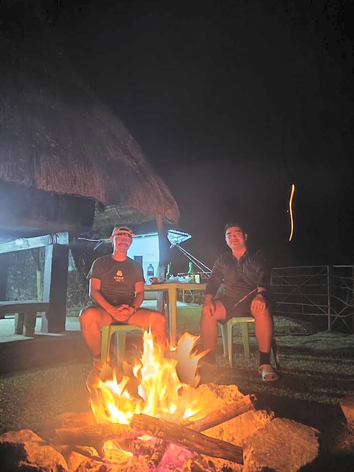 Hiwang Native House Inn & Viewdeck