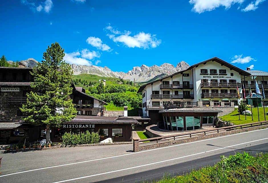 Hotel Monzoni - San Pellegrino