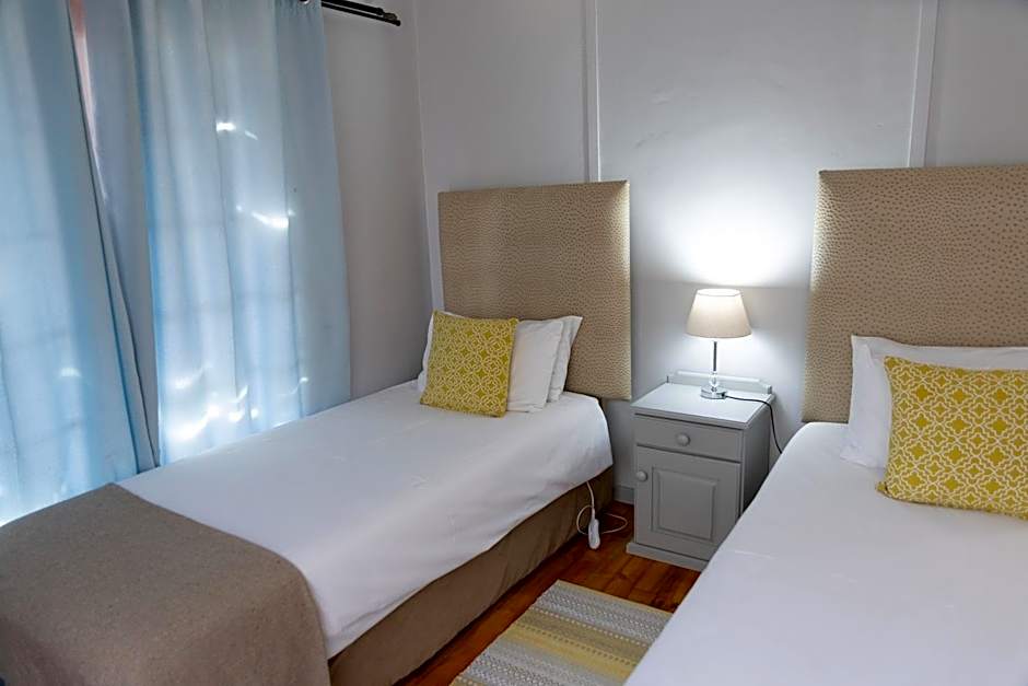 Chandelier Game Lodge