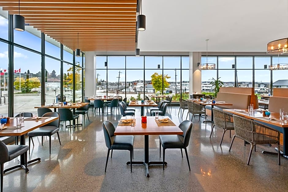 Hotel Indigo Seattle Everett Waterfront Place, an IHG Hotel