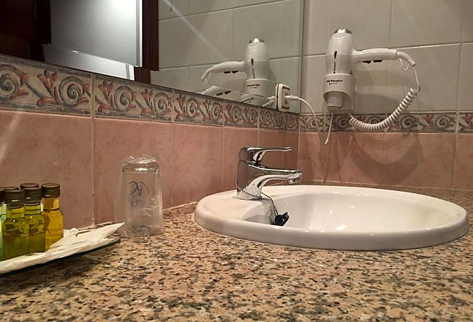 Hotel Alonso de Monroy