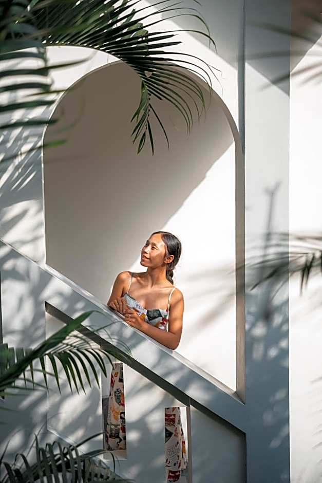 MAHALONA BALI STAY