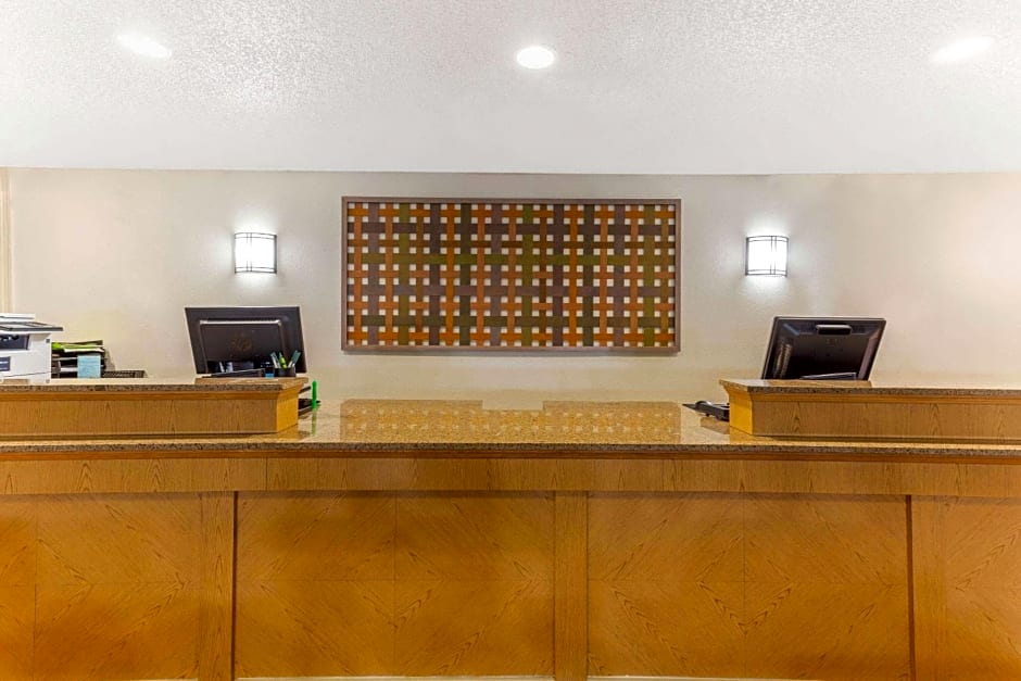 La Quinta by Wyndham Redding