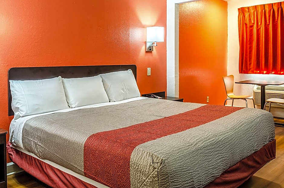 Motel 6-Saraland, AL