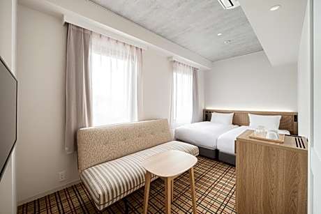 Economy Twin Room