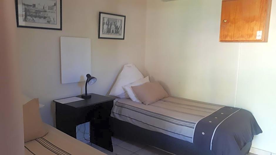Gum Tree Lodge Backpackers
