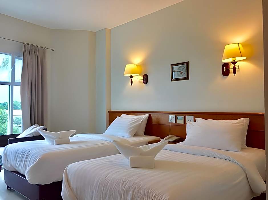 Kanchanaburi City Hotel