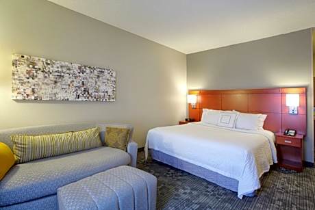King Room with Sofa Bed with Pool View