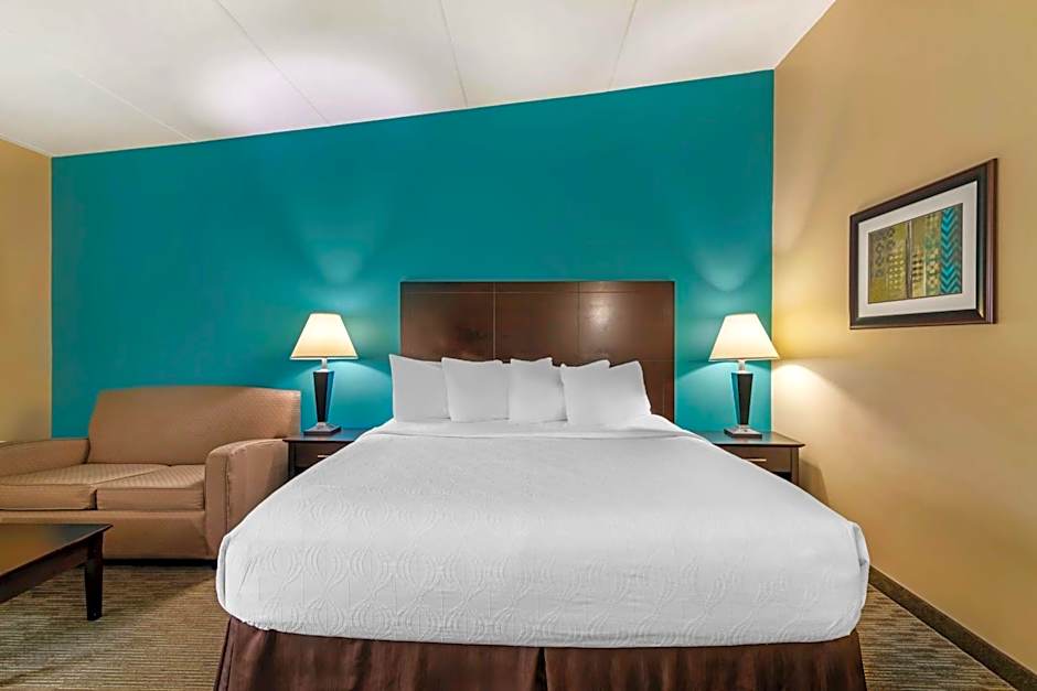 Best Western Plus Plattsburgh