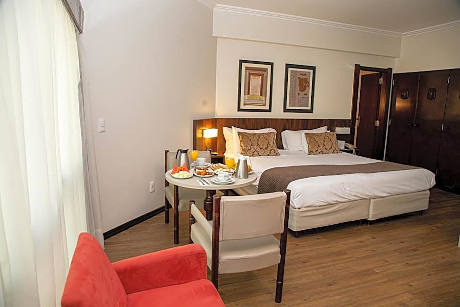 Plaza Blumenau Hotel