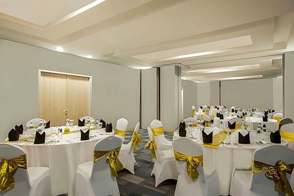 KHAS Makassar Hotel