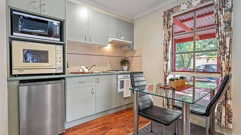 Tasman Holiday Parks - Merool on the Murray