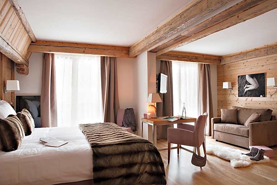 Au Coeur Du Village Hotel