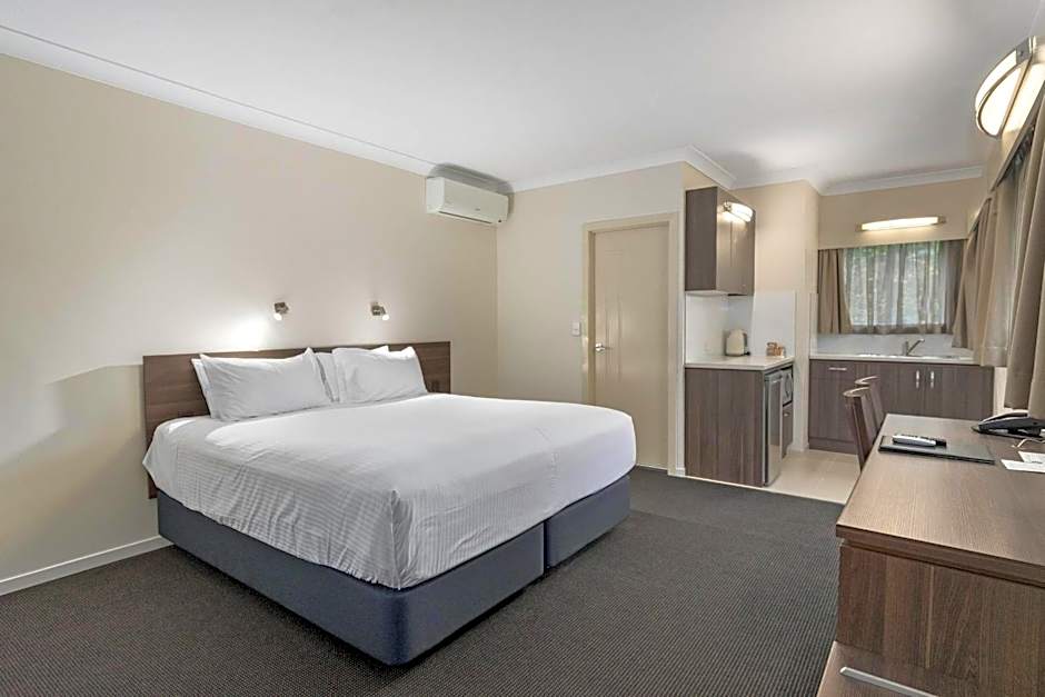 Quality Hotel Robertson Gardens