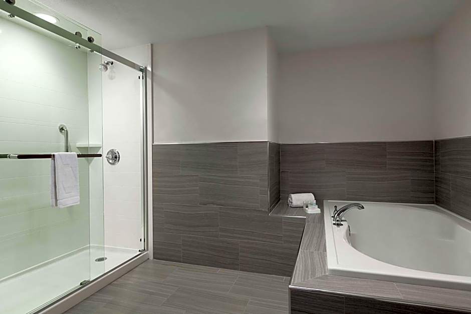 Hampton Inn By Hilton Oklahoma City-I-40 E. (Tinker Air Force Base)