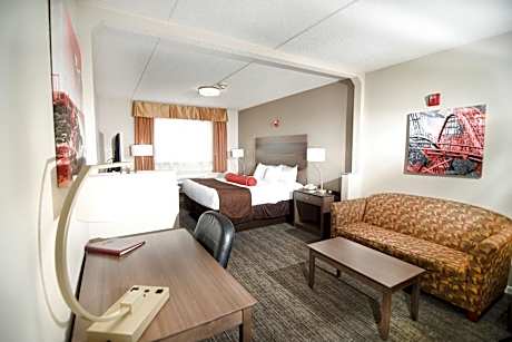King Suite with Spa Bath - Non-Smoking