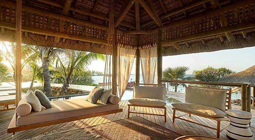 Paradise Cove Boutique Hotel